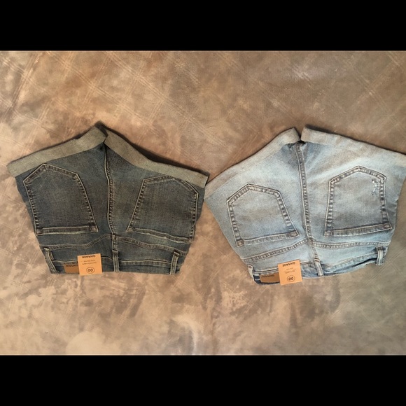 High waisted shorts.Still with tags. - Picture 2 of 3